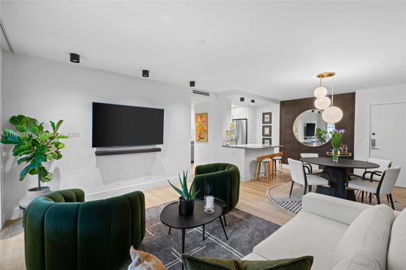 1940 NE 2nd Ave # 118J, Wilton Manors FL 33305