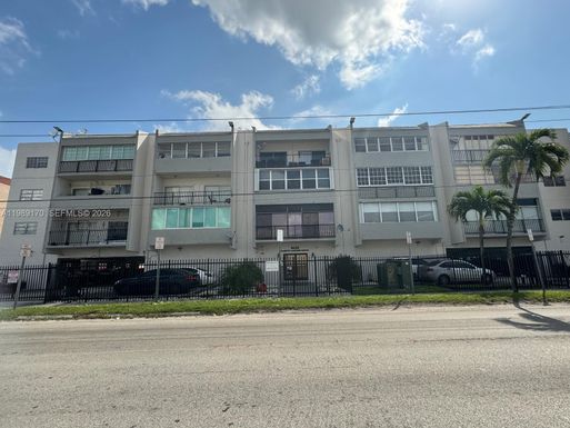 6125 W 20th Ave # 306, Hialeah FL 33012