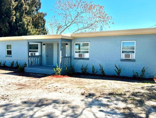 1308 N 21st St # B, Fort Pierce FL 34950