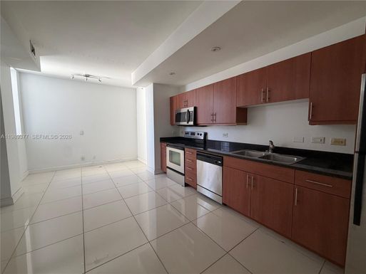 111 E Flagler St # 606, Miami FL 33131