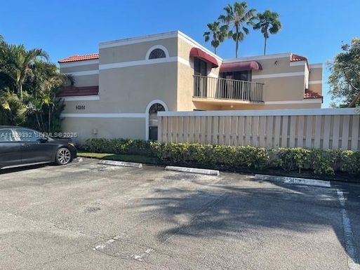 3955 Village Dr # D, Delray Beach FL 33445