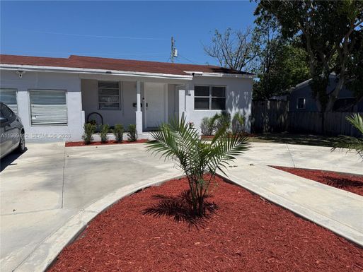 2533 Wiley St, Hollywood FL 33020