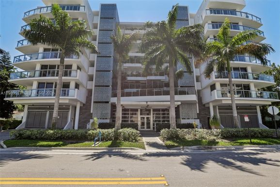 1100 100th St # 703, Bay Harbor Islands FL 33154