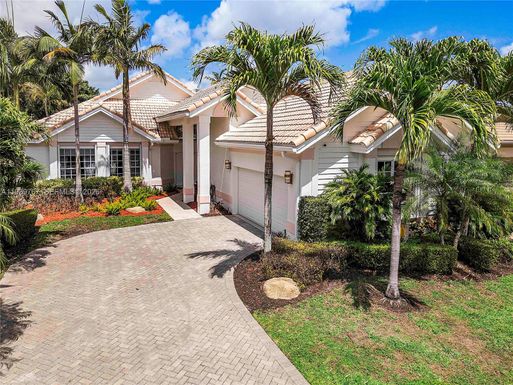 6799 Augusta Ct, West Palm Beach FL 33412