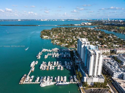 1800 Sunset Harbour Dr, Miami Beach FL 33139