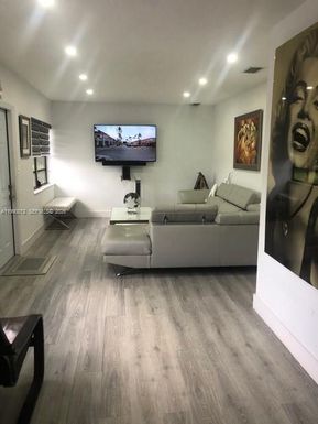 18200 SW 262nd St, Homestead FL 33031