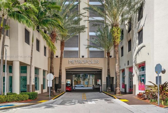 9066 SW 73rd Ct # 1203, Miami FL 33156
