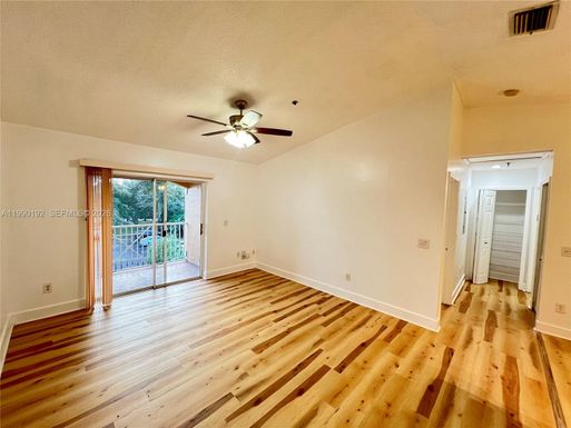 5570 NW 61st St # 930, Coconut Creek FL 33073