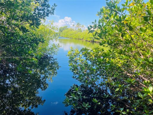 202 W Canal Dr # 202, Key Largo FL 33037