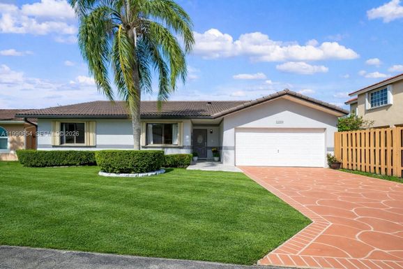 10500 SW 159th Ct, Miami FL 33196
