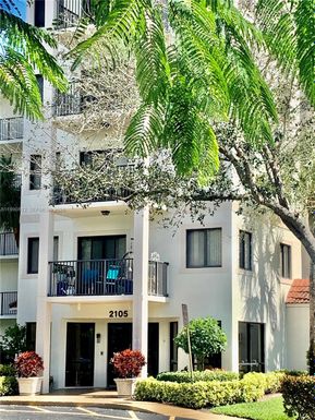 2105 Lavers Cir # 501, Delray Beach FL 33444