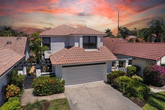 5535 Eton Ct, Boca Raton FL 33486