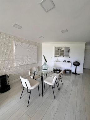 6955 NW 186th St # F104, Hialeah FL 33015