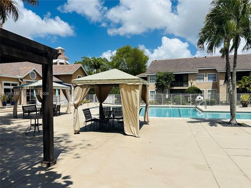 15689 SW 106th Ln # 701, Miami FL 33196