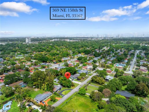 369 NE 158th St, Miami FL 33162