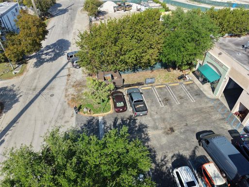 10745 NW 23rd St # 10769, Sweetwater FL 33172