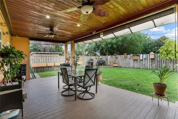 316 S 24th Ave, Hollywood FL 33020