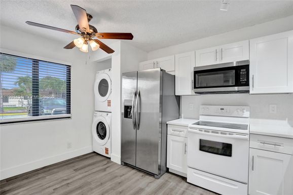 7951 Southgate Blvd # F1, North Lauderdale FL 33068