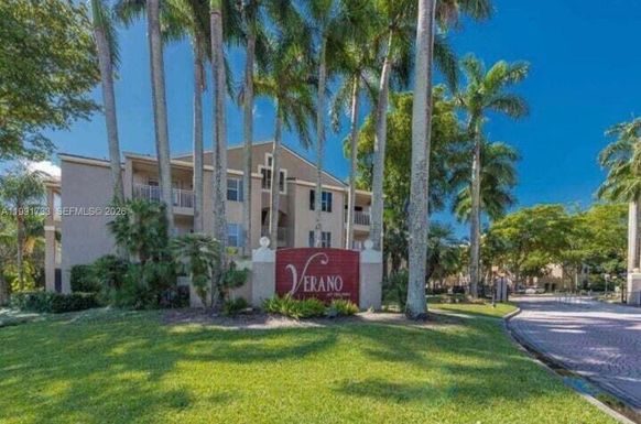 1780 Palm Cove # 202, Delray Beach FL 33445