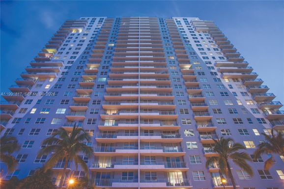 1111 Brickell Bay Dr # 3108, Miami FL 33131