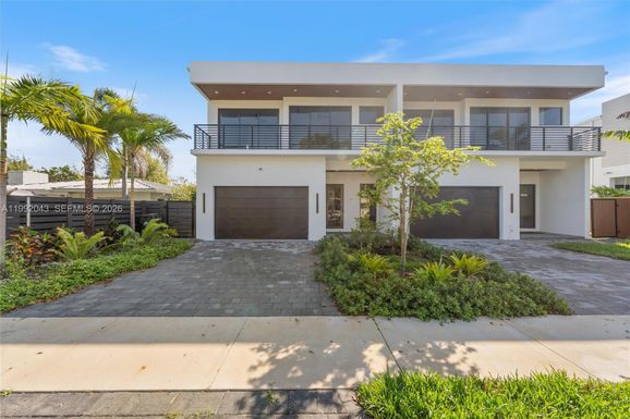 1122 NE 10th Ave # B, Fort Lauderdale FL 33304