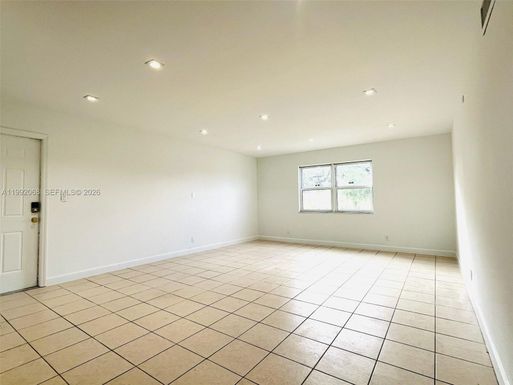 608 SW 16th Ave # B, Fort Lauderdale FL 33312