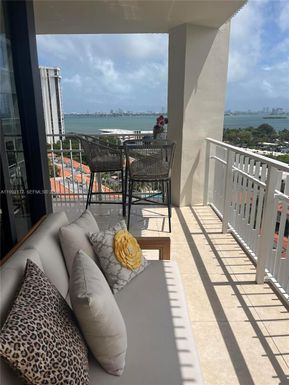 1000 Quayside Ter # 1404, Miami FL 33138