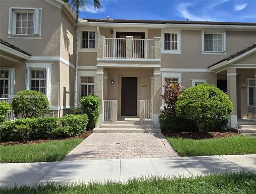 14067 SW 272nd St, Homestead FL 33032