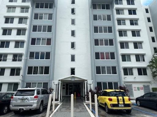 9001 SW 77 Avenue # C705, Miami FL 33156