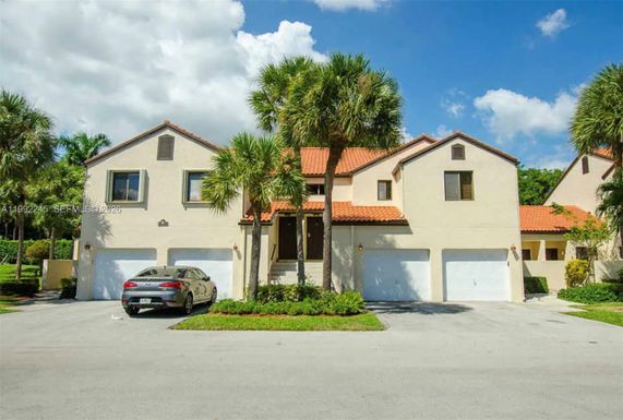 4 Via De Casas Sur # 202, Boynton Beach FL 33426