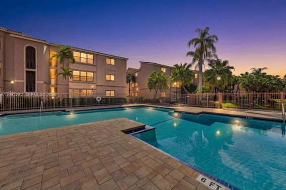 2796 S University Dr # 2202, Davie FL 33328