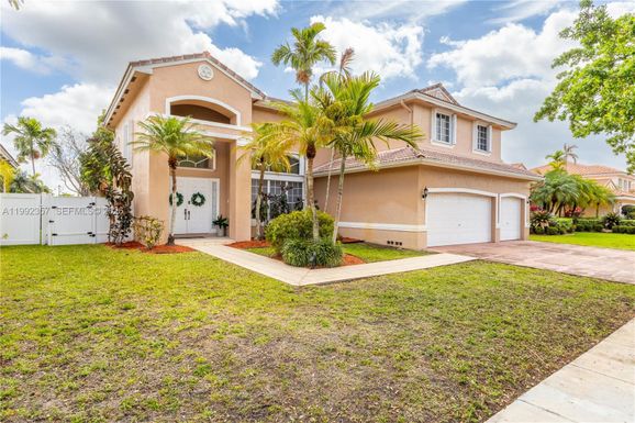 337 SW 188th Terrace, Pembroke Pines FL 33029