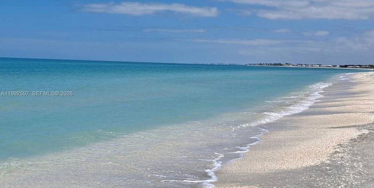 24 Sapsucker, Port Charlotte FL 33946