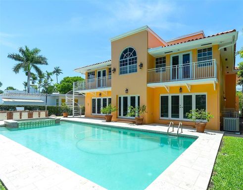 5309 Alton Rd, Miami Beach FL 33140