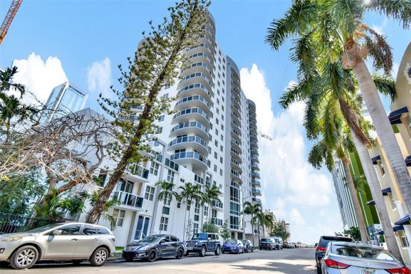 601 NE 23rd St # 1403, Miami FL 33137