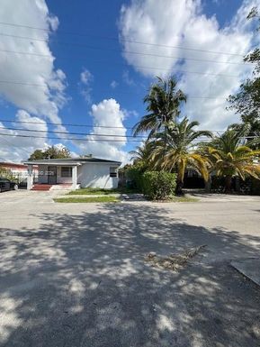 2845 SW 21st Ter, Miami FL 33145