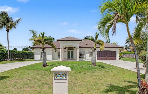 17113 SW 215th Ter, Miami FL 33187