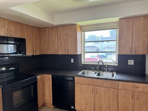 7350 SW 82nd St # C125, Miami FL 33143