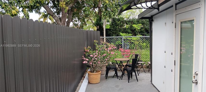 6761 Branch St # 1, Hollywood FL 33024