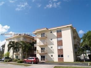 1747 Rodman St # 309, Hollywood FL 33020