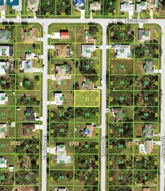 6159 Lomax St, Port Charlotte FL 34244