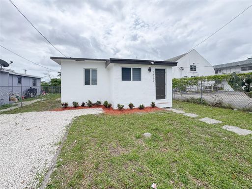 1822 NW 66th St, Miami FL 33147