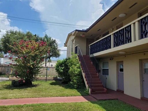 3901 SW 78th Ct # 221, Miami FL 33155