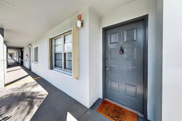 12701 SW 14th St # 108J, Pembroke Pines FL 33027