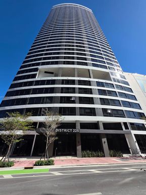 225 N Miami Ave # 910, Miami FL 33128