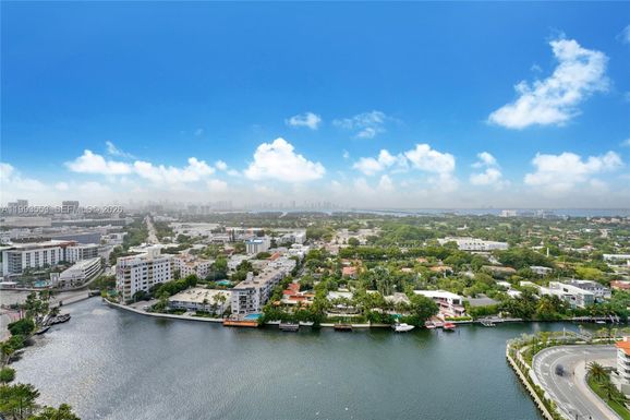 2555 Collins Ave # 2404, Miami Beach FL 33140