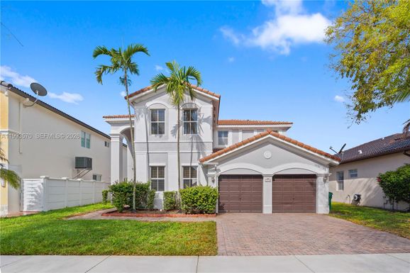 18140 NW 90th Ave, Hialeah FL 33018