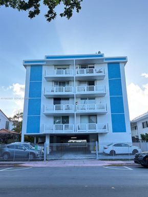910 Michigan Ave # 505, Miami Beach FL 33139