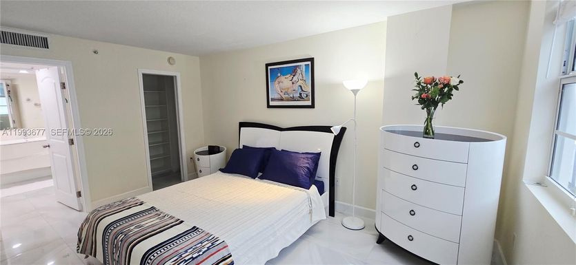 6917 Collins Ave # 1212, Miami Beach FL 33141