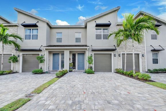 8694 Via Mar Rosso, Lake Worth FL 33467